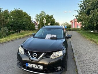 Prodám nissan x-trail model 15” 7míst 4x4