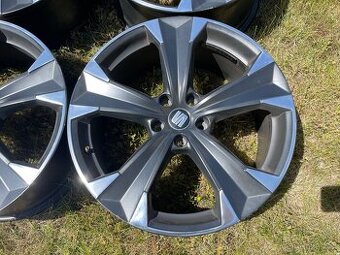 Alu kola Original Seat Cupra ateca Formentor R19