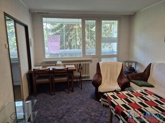 Pronájem bytu 3+1, 67 m2, lodžie 5m2, Notečská, Troja, Praha