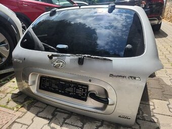 Prodám díly na Hyundai SantaFe