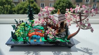 Lego Icons - tichá zahrada 10315 - spěchá