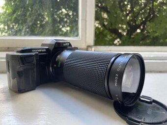 Olympus OM707