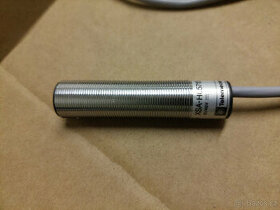 Indukční senzor - (čidlo).