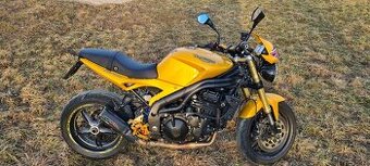 Triumph Speed Triple 1050