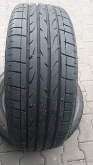 Prodám 2 téměř nové letní pneu Bridgestone  205/55/17