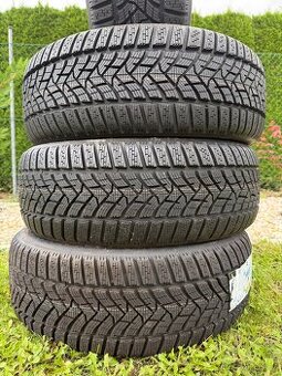 Zimní Dunlop 205/55 R17 NOVÉ