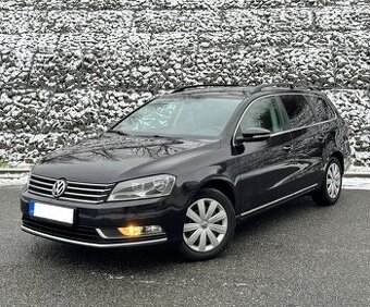 VW Passat B7 2.0TDI 103KW Manuál,Senzory,Výhřevy,Tempomat