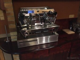 Dvoupákový kávovar La nuovo era Altea A301R