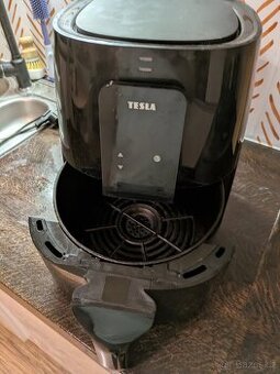 Tesla Q30 horkovzdusna friteza airfryer