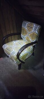 Retro čalouněné křeslo – ohýbané područky