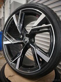 ☀️Nové letní alu originál Audi RS6 RS7 4K C8 F2 R22❗❗❗