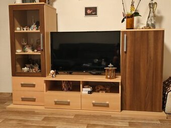 Obývací stěna +konferenční stolek