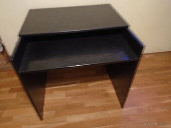 Počítačový stolek, PC stůl - zachovalý, robustní