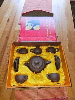 Keramická čajová souprava nepoužívaná