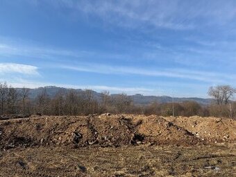 Jilovita zemina zdarma 500 tun