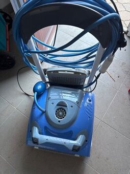 Bazénový vysavač Doplhin Supreme M3