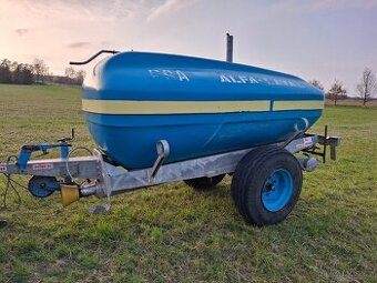 Fekál , Lejta , Voznice, nádrž na vodu, napaječka