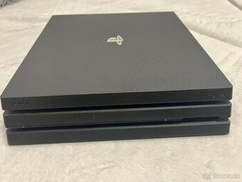 Konzole PS4 Pro 1 TB