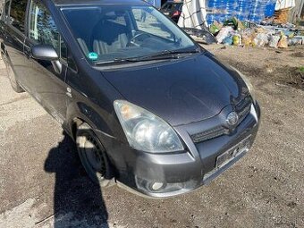COROLLA VERSO 2.2 100kw