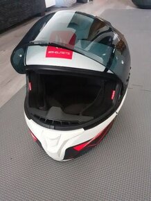 Helma na motorku
