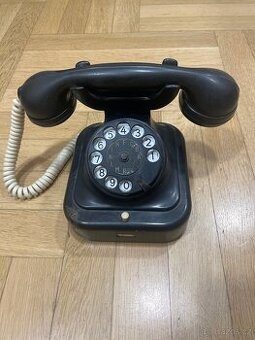 Telefon stolní