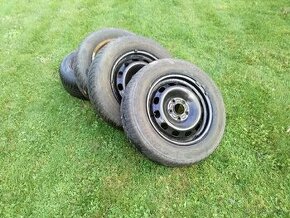 Bridgestone 195/65R15.  5x108 - 1