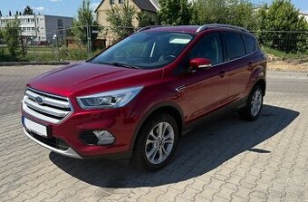 Ford Kuga 1.5, benzín, 150k, manuál, 4x2