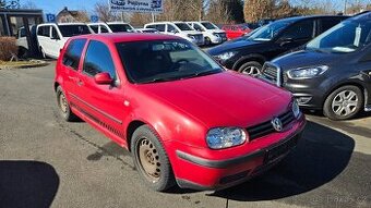 Volkswagen Golf 1,6i