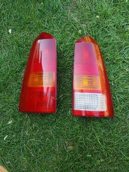 Zadní světla Ford Focus Mk1 Combi