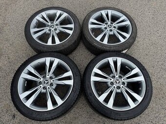 Mercedes r18 alu kola r18 5x112 Dvourozměrná Michelin Alpin