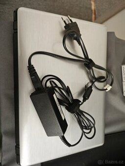 Asus netbook