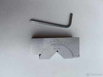 Nastavitelná prisma - 1