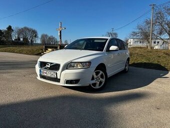 Volvo V50 D2 - 1