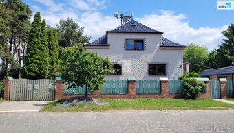 Prodej dvougeneračního RD 7+1/T, 310m2, se zahradou 966m2, S - 1