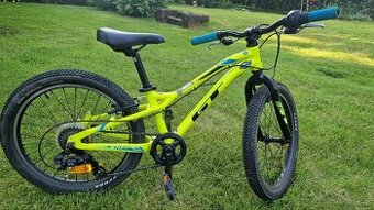 GT Stomper 20