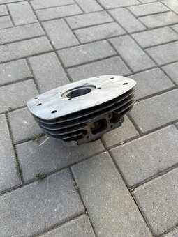 Čz 125/984 - Válec