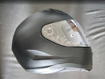 HJC Helma na motorku