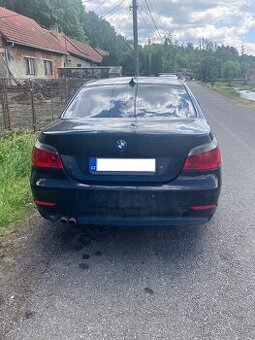 BMW E60 530d černé