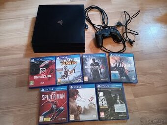 Playstaion 4 / Ps4 pro 1Tb + hry 7ks