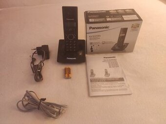 Bezdrátový telefon Panasonic KX-TG1711FX