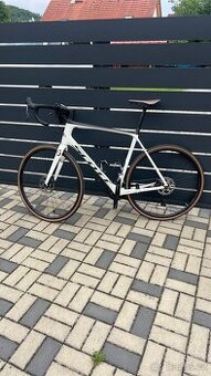 Scott Addict 20 Disc karbon XL vel.58