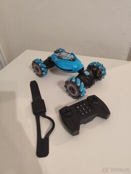 RC auto na dálkové ovládání