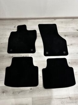 Originál textilní koberečky VW Passat Variant B8 od 2015