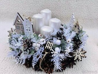 Bílý Vánoční/Adventní věnec