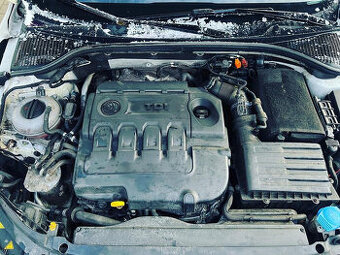 Motor naftový CLHA 1.6TDI 77KW Škoda Octavia 3 2014