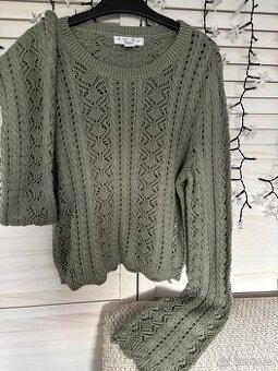 Svetr vel M