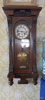 Starožitné Pendlovky pérové na bednu 