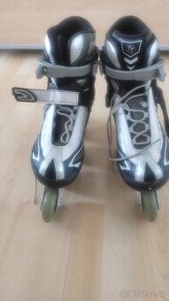 Kolečkové in-line brusle TTBlade