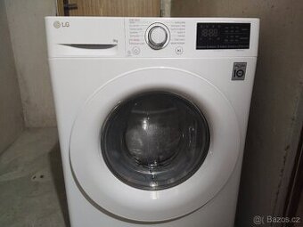 Parní pračka LG