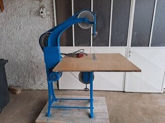 Pásová pila na porobeton